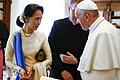 Papst Franziskus trifft Aung San Suu Kyi       -  Papst Franziskus hatte im Mai die Friedensnobelpreisträgerin aus Myanmar, Aung San Suu Kyi, empfangen.