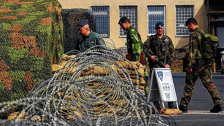 Das Militär übt den Abzug