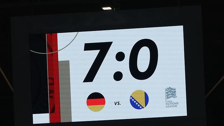 Deutschland - Bosnien-Herzegowina - Rekordsieg. Mehr Tore gab es unter Julian Nagelsmann als Bundestrainer noch nicht. Deutschland - Bosnien-Herzegowina - Rekordsieg. Mehr Tore gab es unter Julian Nagelsmann als Bundestrainer noch nicht.