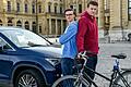Wie kommt man am schnellsten durch die Stadt? Mit dem Fahrrad oder Auto? Oder sind es vielleicht doch die öffentlichen Verkehrsmittel?