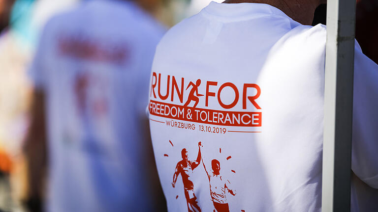 Mit sonnigem Oktober-Wetter und großem Rahmenprogramm fand am Sonntag 13.10.2019 zum dritten Mal der 'Run 4 Freedom & Tolerance' statt. Schauplatz des Events war diesmal das ehemalige LGS Gelände am Hubland.