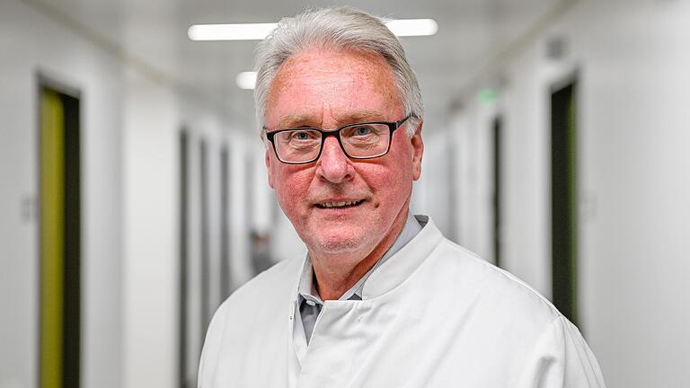 Experte für Gedächtnisstörungen und Demenz-Erkrankungen: Dr. Martin Lauer, Oberarzt für Psychiatrie an der Uniklinik in Würzburg, erklärt, wie man erste Symptome erkennt und was man tun kann.