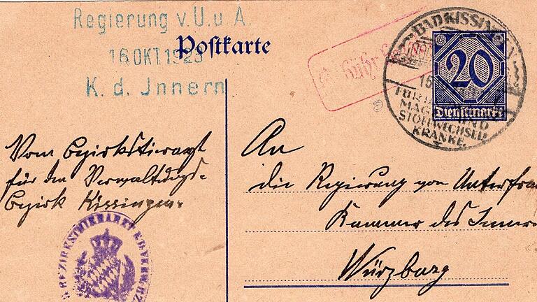 Dienstpost mit rotem Stempel „Gebühr bezahlt“ - Dienstpost mit rotem Stempel „Gebühr bezahlt“ Dienstpost mit rotem Stempel „Gebühr bezahlt“ - Dienstpost mit rotem Stempel „Gebühr bezahlt“