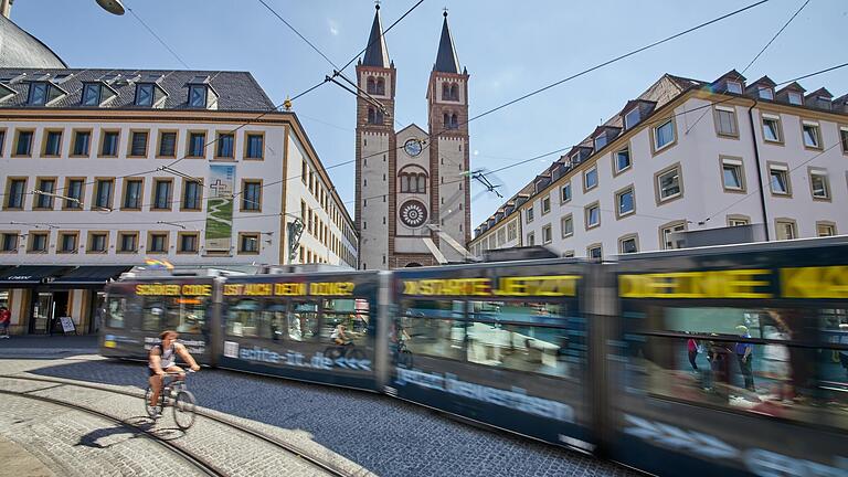 Künftig in dichterem Takt unterwegs: Straßenbahn in Würzburg.&nbsp;