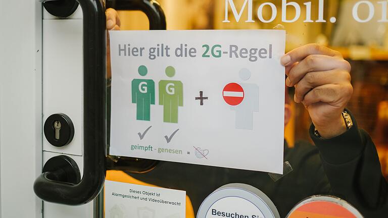 Kann eine allgemeine Impfpflicht die Gesellschaft vereinen, weil sich ein Ausschluss von Ungeimpften damit erledigt? Kann eine allgemeine Impfpflicht die Gesellschaft vereinen, weil sich ein Ausschluss von Ungeimpften damit erledigt?