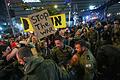 Nahostkonflikt - Tel Aviv       -  Tausende haben in Israel für einen Geisel-Deal demonstriert.