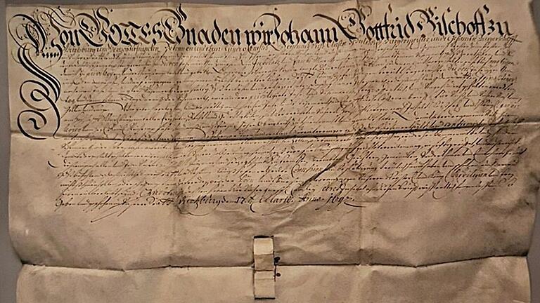 Eine der ältesten Urkunden zum Marktrecht in Königshofen datiert aus dem Jahr 1473 Eine der ältesten Urkunden zum Marktrecht in Königshofen datiert aus dem Jahr 1473