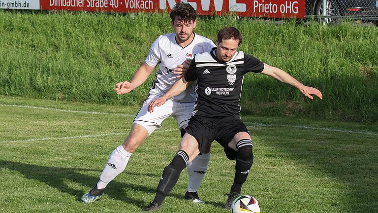 Peter Straßberger (vorne rechts) erzielte das 1:0 für den TSV Nordheim/Main im Spiel gegen Zeuzleben.