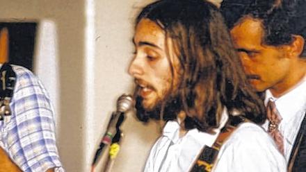 Sänger und Gitarrist: In den 80er Jahren.