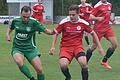 Ballkontrolle: Der Hambacher Kevin Barber (grün) hält den Dittelbrunner Fabian Stenzinger zwar auf Distanz, verliert mit seinem Team Das Derby der Kreisklasse 4 jedoch mit 1:3.