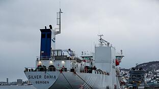 Neues Schiff nach Kabelschäden in der Ostsee unter Verdacht       -  Das Schiff &bdquo;Silver Dania&rdquo; wurde für Ermittlungen in den Hafen von Tromsø gebracht.