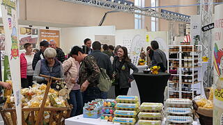 An allen Messetagen herrschte reges Interesse der Besucherinnen und Besucher an den Angeboten der einzelnen Stände.