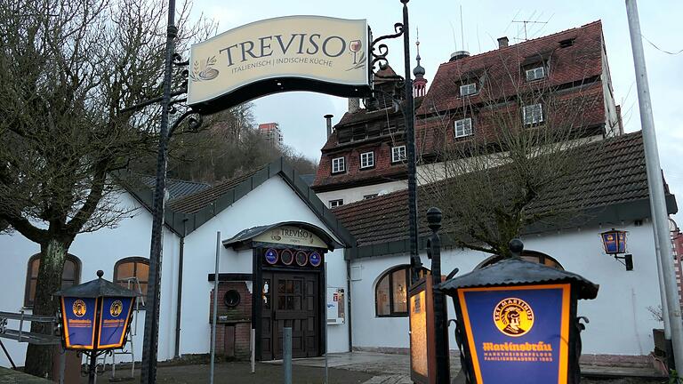 Das Restaurant 'Treviso' in Rothenfels bietet italienische und indische Gerichte an. Das Restaurant 'Treviso' in Rothenfels bietet italienische und indische Gerichte an.