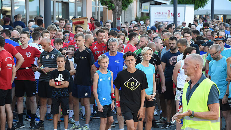 Sparkassen Jubiläumslauf: Lauf 4, Sportler-Run (5.190 Meter)