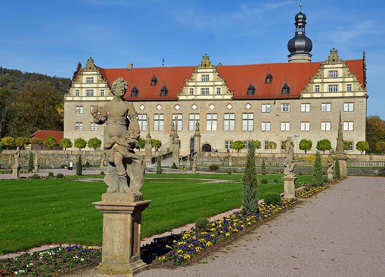 Auch Schloss Weikersheim kann auf der Tour besichtigt werden. Auch Schloss Weikersheim kann auf der Tour besichtigt werden.