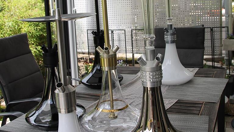 Das Modell für den arabischen und russischen Markt hat Swarovski-Steine.