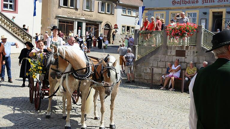 Beim Festumzug gibt es einiges an Tradition zu bestaunen.