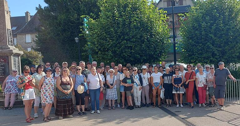 Trinationales Partnerschaftstreffen zwischen Oberelsbach, Pompadour und Villorba wird lange in Erinnerung bleiben Trinationales Partnerschaftstreffen zwischen Oberelsbach, Pompadour und Villorba wird lange in Erinnerung bleiben