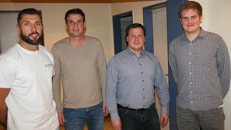 Bei der FG Marktbreit-Martinsheim wurde ein neuer Vorstand gewählt (von links): stellvertretender Vorsitzender Daniel Endres, Vorsitzender Joachim Hupp, Schriftführer Marco Beck und Kassierer Felix Nagler. Bei der FG Marktbreit-Martinsheim wurde ein neuer Vorstand gewählt (von links): stellvertretender Vorsitzender Daniel Endres, Vorsitzender Joachim Hupp, Schriftführer Marco Beck und Kassierer Felix Nagler.