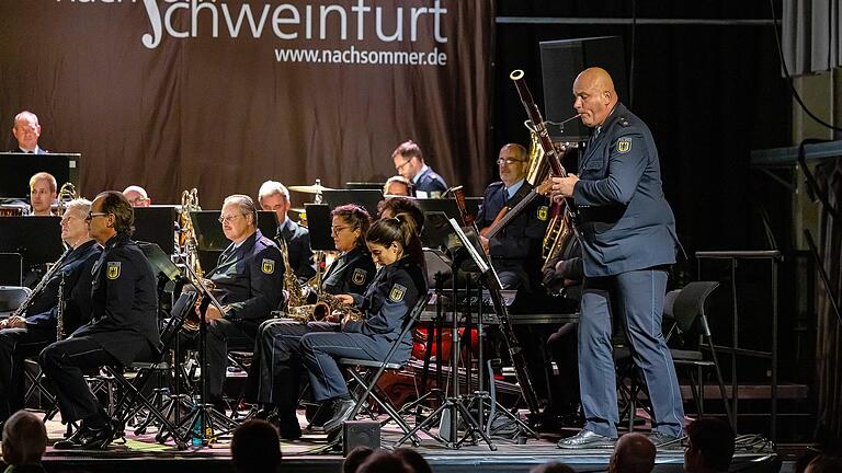 Benefizkonzert des Bundespolizeiorchesters München beim Schweinfurter Nachsommer.