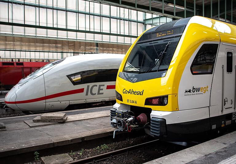 Gelb-weiß sind die Züge, die Go-Ahead Baden-Württemberg zwischen Stuttgart und Würzburg einsetzt. Gelb-weiß sind die Züge, die Go-Ahead Baden-Württemberg zwischen Stuttgart und Würzburg einsetzt.