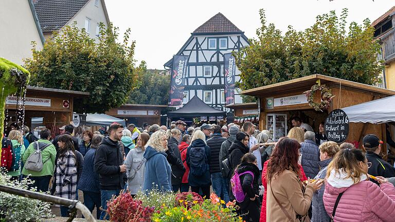 Im Steinig drängten sich die Wurstmarkt-Gäste besonders dicht. Im Steinig drängten sich die Wurstmarkt-Gäste besonders dicht.