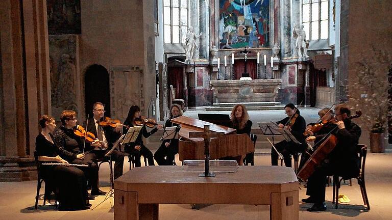 „Ein musikalisches Opfer“ von Johann Sebastian Bach erklang am Karfreitag in der St. Johanniskirche. „Ein musikalisches Opfer“ von Johann Sebastian Bach erklang am Karfreitag in der St. Johanniskirche.