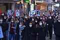 Mehrere hundert Menschen demonstrierten am Freitagabend in Würzburg im Gedenken an die Opfer des rassistischen Mordanschlags von Hanau vor einem Jahr.