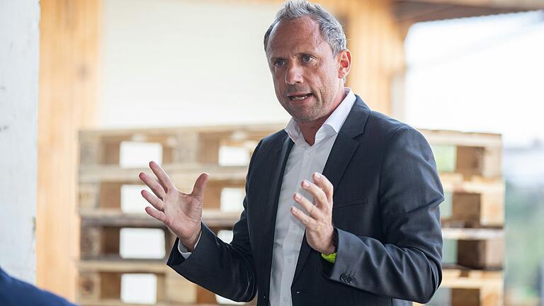 Umweltminister Thorsten Glauber (Freie Wähler) Umweltminister Thorsten Glauber (Freie Wähler) 