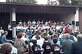 Gut besuchtes Konzert im Hof der Schlossmühle.