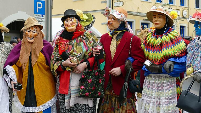 Bärentreiben am Rosenmontag 2020 in Zellingen: Der Umzug bereitet dem Verein heute noch Kopfzerbrechen. (Archivbild)