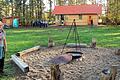 An einem sichtlich lauschiges Plätzchen befindet sich der neue Waldkindergarten im Wiesentheider Ortsteil Feuerbach. Dort kommt nicht nur die Feuerstelle mit Stuhlkreis gut an, wie Martina Scherm berichtete.