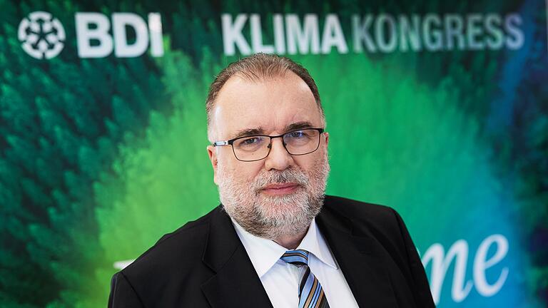 BDI-Klimakongress zur Zukunft der Industriegesellschaft       -  Fordert von der Politik mehr Spielraum für unternehmerische Entscheidungen - der Präsident des Bundesverbandes der Deutschen Industrie, Siegfried Russwurm.