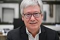 Krisenhafte Ereignisse haben sich in den vergangenen Jahren summiert. Wie das stresst und was man selbst tun kann, sagt Prof. Jürgen Deckert,&nbsp;Direktor der Klinik und Poliklinik für Psychiatrie der Universität Würzburg.