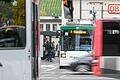 Ob Bus, Straßenbahn oder Zug: Mit dem Deutschland-Ticket können Auszubildende für monatlich 29 Euro, Studierende teils noch erheblich günstiger den bundesweiten Nah- und Regionalverkehr nutzen.