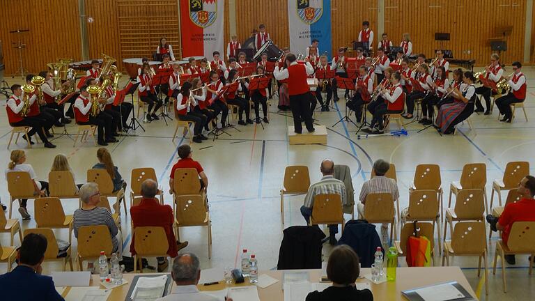 Blasorchester im edlen Wettstreit