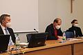 Pressekonferenz zum Thema Corona im Landratsamt Main-Spessart mit (von links) dem stellvertretenden Landrat Christoph Vogel, Klinikreferent René Bostelaar und Dr. Susann Walz, Pandiemiebeauftragte im Klinikum Main-Spessart.