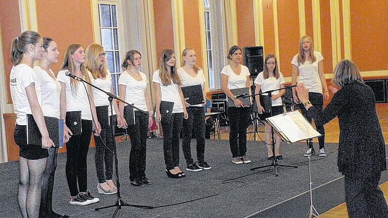 Bühne frei für den Jugendchor: Der Mellrichstädter Sängernachwuchs trat bei den deutsch-chinesischen Jugendtagen in Berlin auf.
