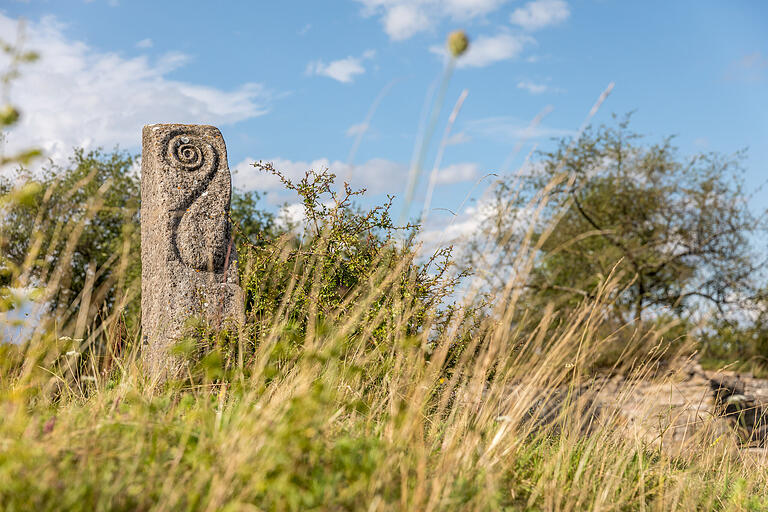 Im Bild: die Skulptur 'Mondin' von Christl Kranz-Sauer aus Würzburg. Im Bild: die Skulptur 'Mondin' von Christl Kranz-Sauer aus Würzburg.