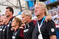 Paris 2024 - Fußball       -  Horst Hrubsch und sein Trainerteam: Medaille winkt
