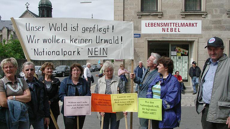 So sieht es die andere Seite: Bloß kein Nationalpark, er würde den Menschen in der betroffenen Region nur Nachteile bringen. Das Bild stammt aus dem Anfängen aller Diskussionen und Demonstrationen im Jahr 2007.