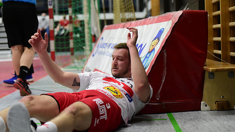Kaum noch Chancen auf den Klassenerhalt in der 3. Liga hat der HSC Bad Neustadt nach der 23:34-Niederlage gegen Eintracht Baunatal.