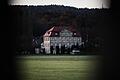 Schloss Gleusdorf liegt idyllisch am Ufer der Itz im Kreiß Haßberge. Seit August wohnt in der Pflegeeinrichtung niemand mehr.
