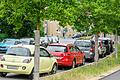 Fahrzeuge,&nbsp; wie hier in der Salvatorstraße, nehmen viel Platz in Würzburg ein.&nbsp; Mit einem ungewöhnlichen Vorschlag will die SPD Haushalten einen Anlass geben, ihr Fahrzeug loszuwerden.