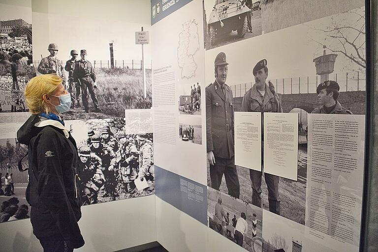Im Museum Point Alpha erfuhr die Münchnerin mehr über die deutsch-deutsche Teilung auch im Bereich Rhön-Grabfeld. Im Museum Point Alpha erfuhr die Münchnerin mehr über die deutsch-deutsche Teilung auch im Bereich Rhön-Grabfeld.