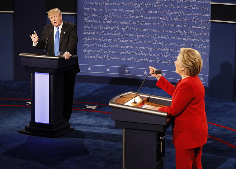 TV-Debatte       -  Der erste Schlagabtausch zwischen Hillary Clinton und Donald Trump. Foto: Rick Wilking