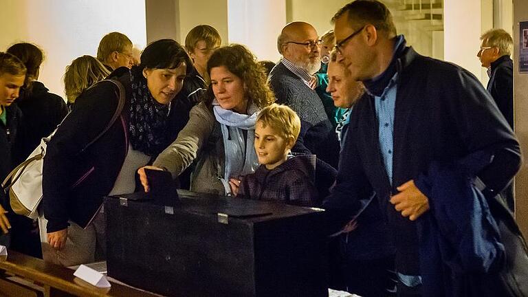 In St. Anton thematisierte das P-Seminar des AvH eine Sinnesreise durch die Religionen.