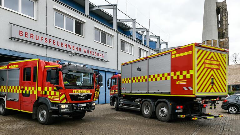 Die Hauptfeuerwache der Berufsfeuerwehr Würzburg in der Hofstallstraße. Der Stadtrat muss nun entscheiden, ob eine zweite Feuerwache im Süden Würzburgs errichtet werden soll.