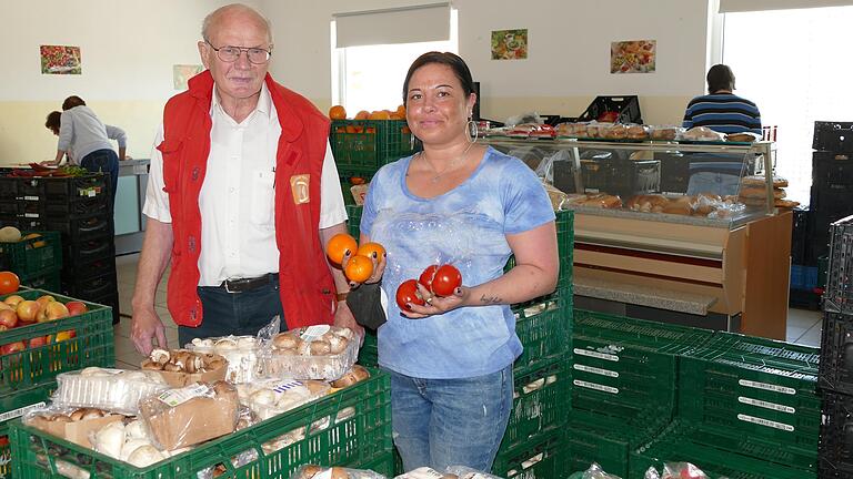 Tafel-Gründungsvater Wilhelm Dorsch hat für seine Kunden stets ein offenes Ohr.