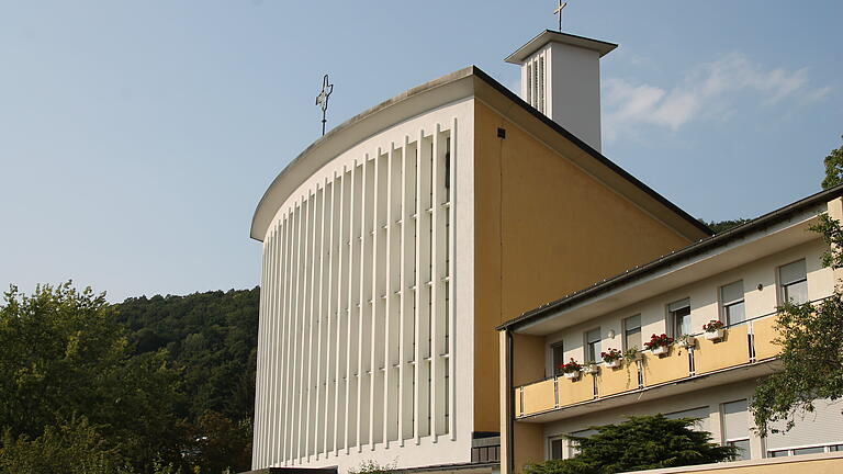 Was wird aus der Dreifaltigkeitskirche in Gemünden?